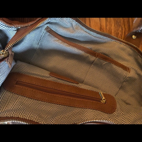 Steve Madden Leather tote w fringe - Picture 7 of 8